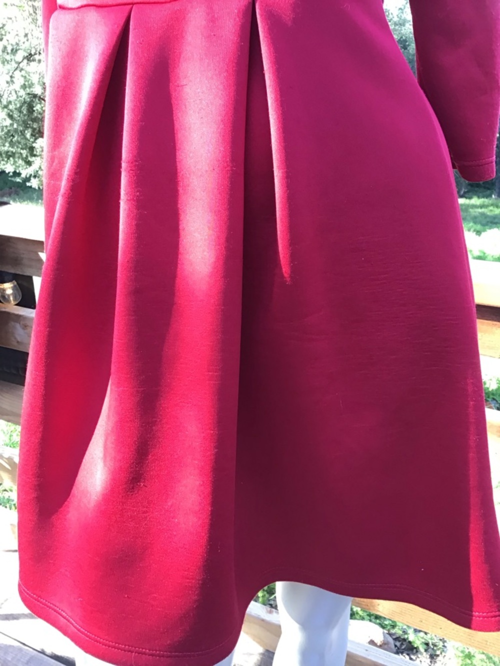 Red Y2K era Scallop V-Neck Fit & Flare Dress - Picture 3 of 8